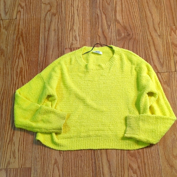 Double Zero Sweaters - Double Zero neon yellow crewneck short fuzzy sweater, women's size medium